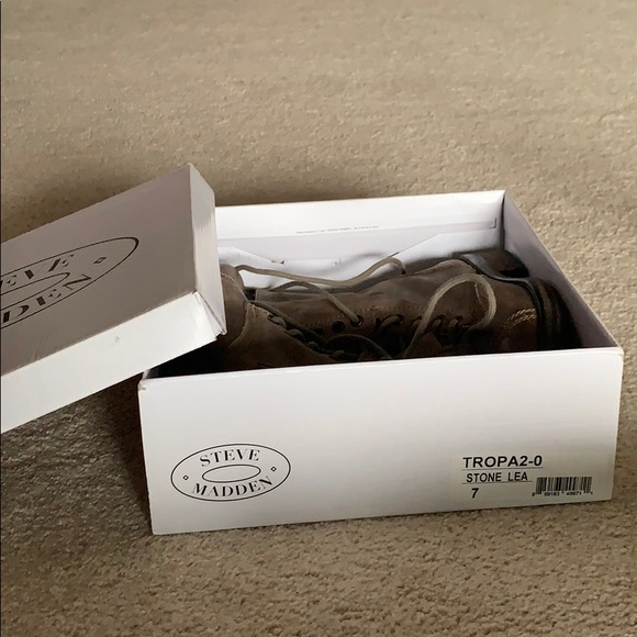 Steve Madden Tropa2-0 Stone Leather combat boots - Picture 3 of 5